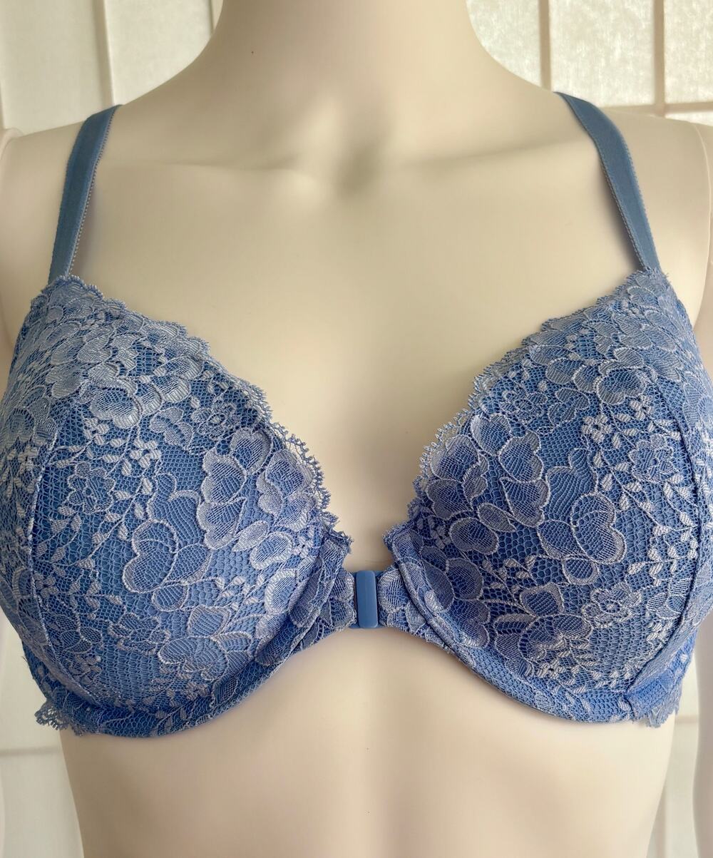 Victoria’s Secret Dream Angels Bra 34DD Blue Lace Front Close Racerback Demi